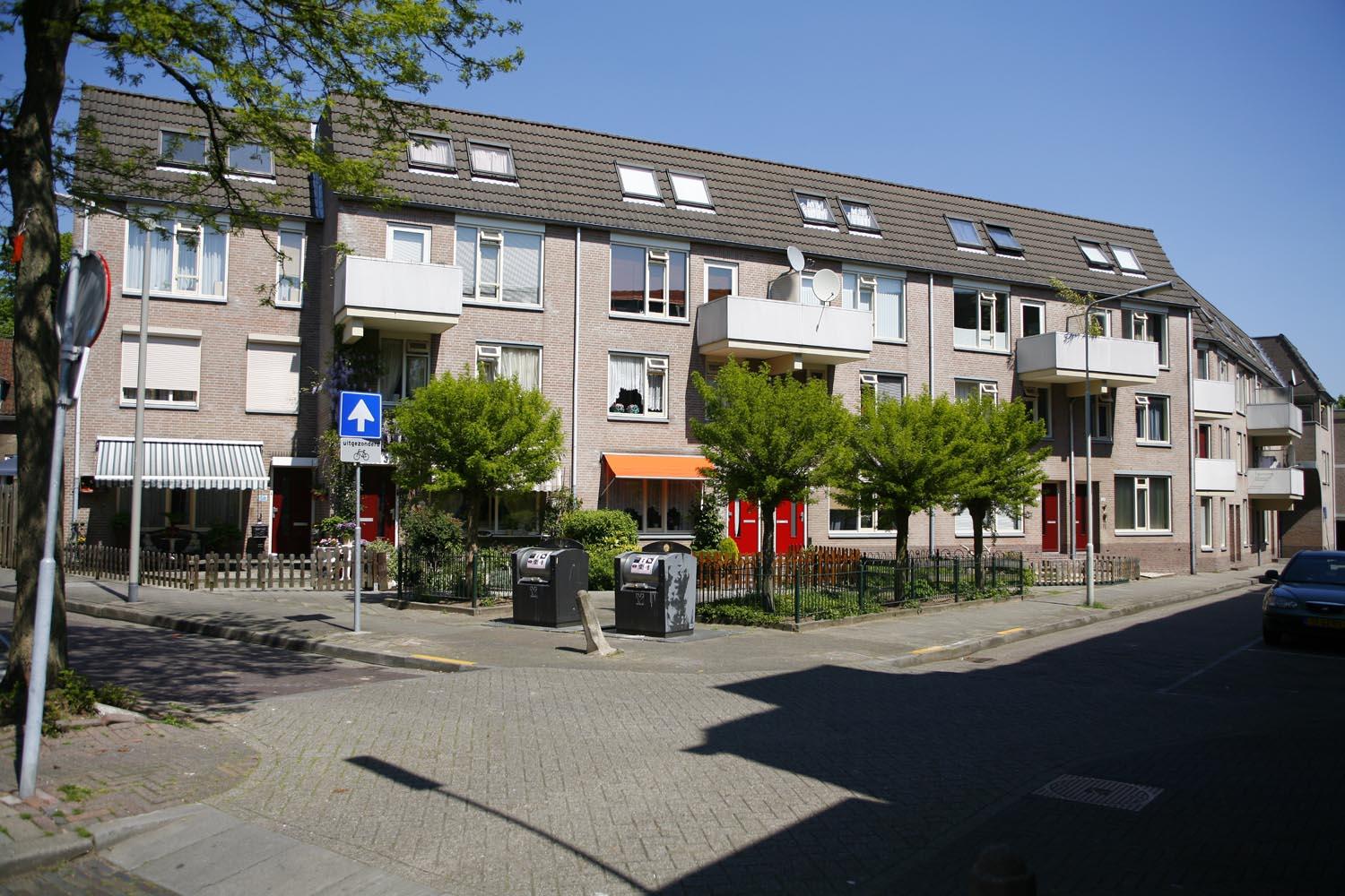 Spoorwegstraat 107