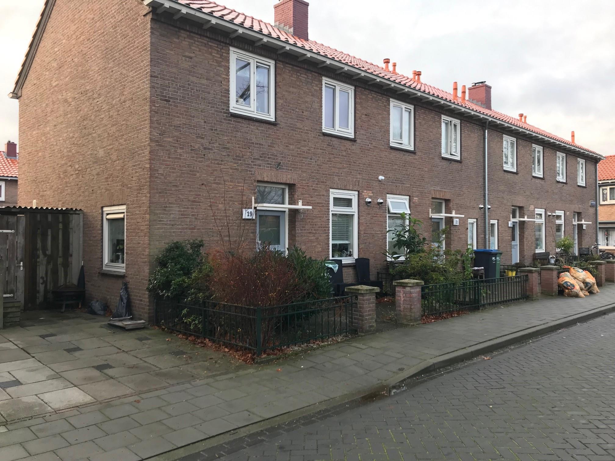 Doctor Poelsstraat 19