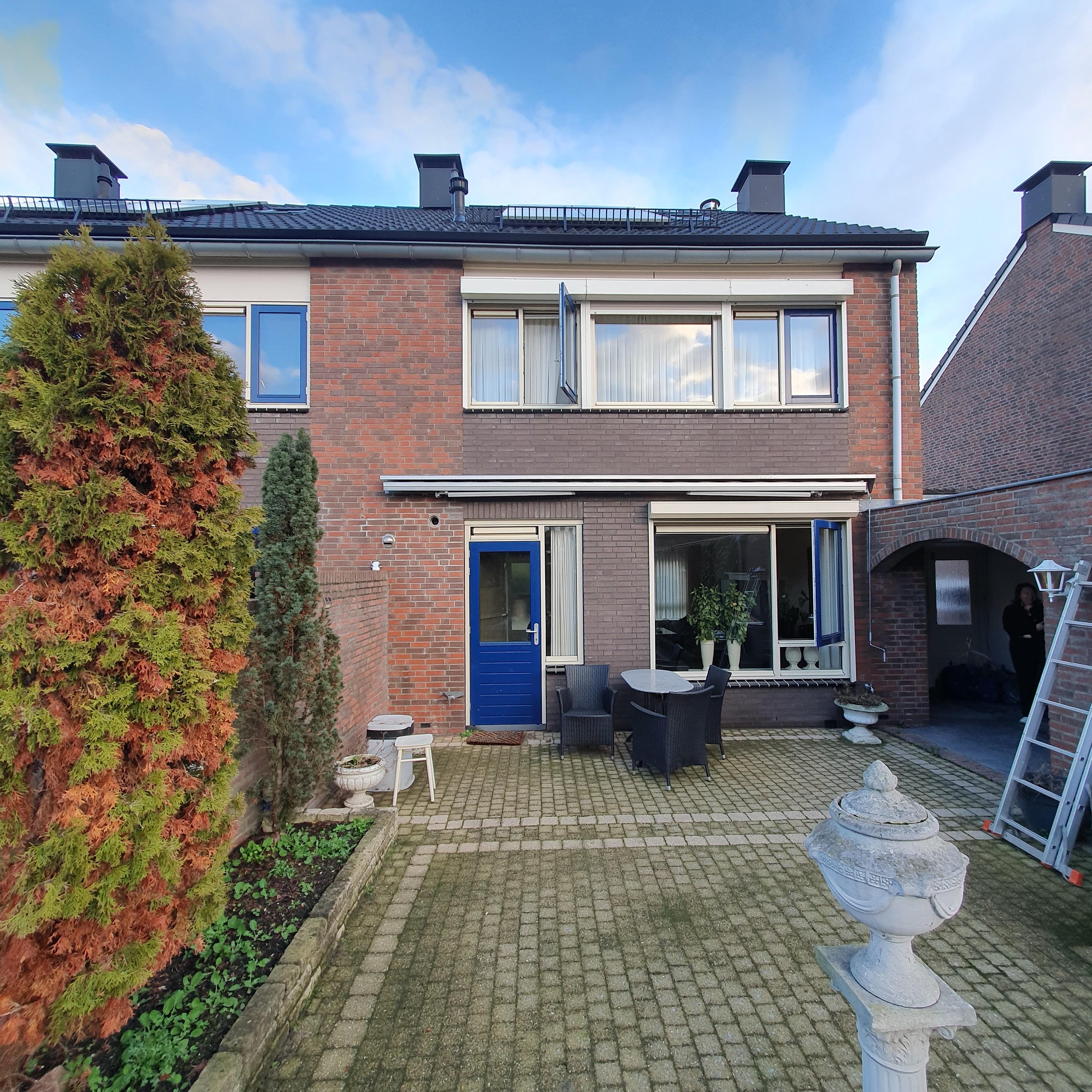 Graaf van Berghstraat 8