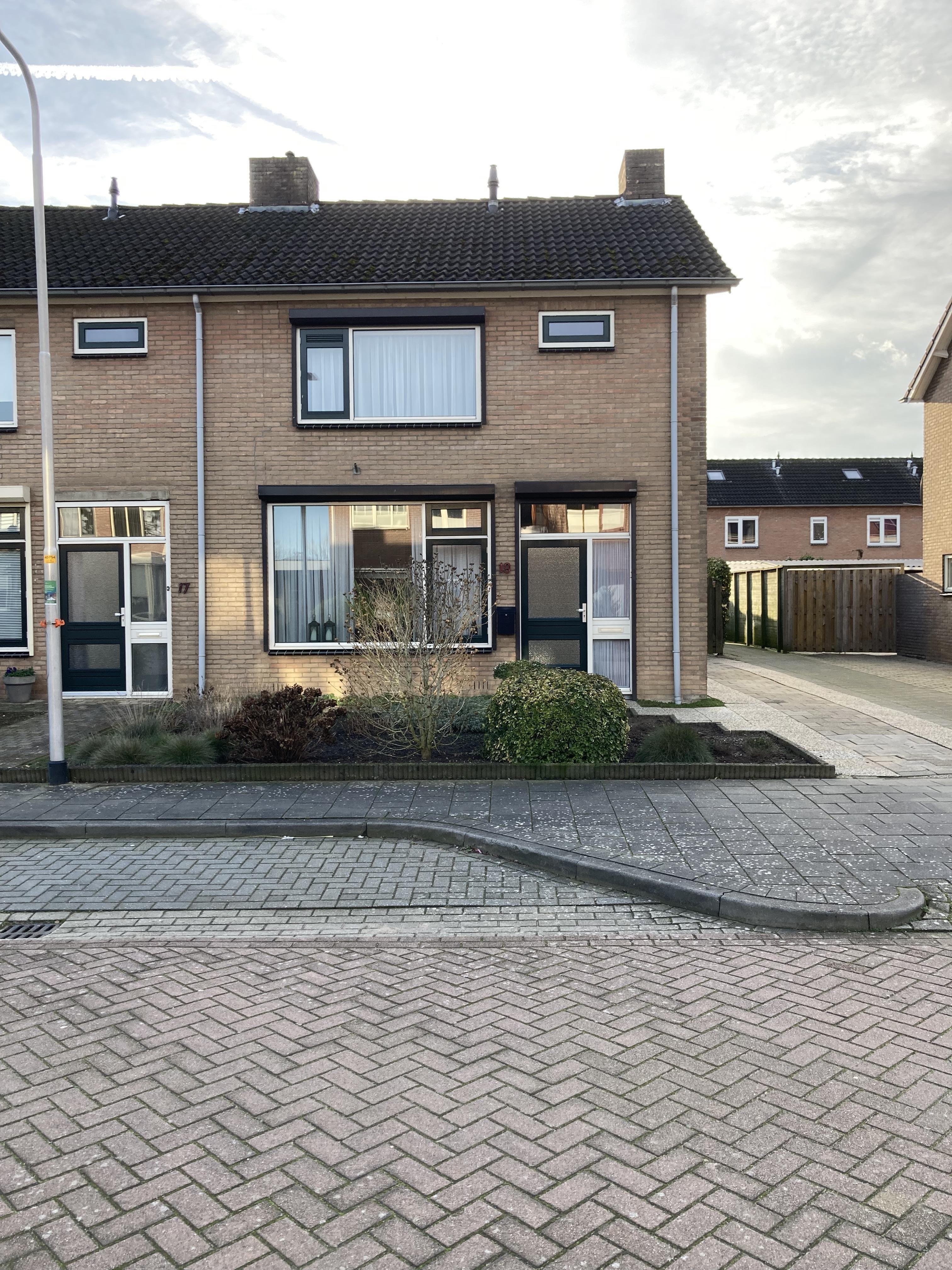 Notenboomstraat 19, 6685 AK Haalderen, Nederland