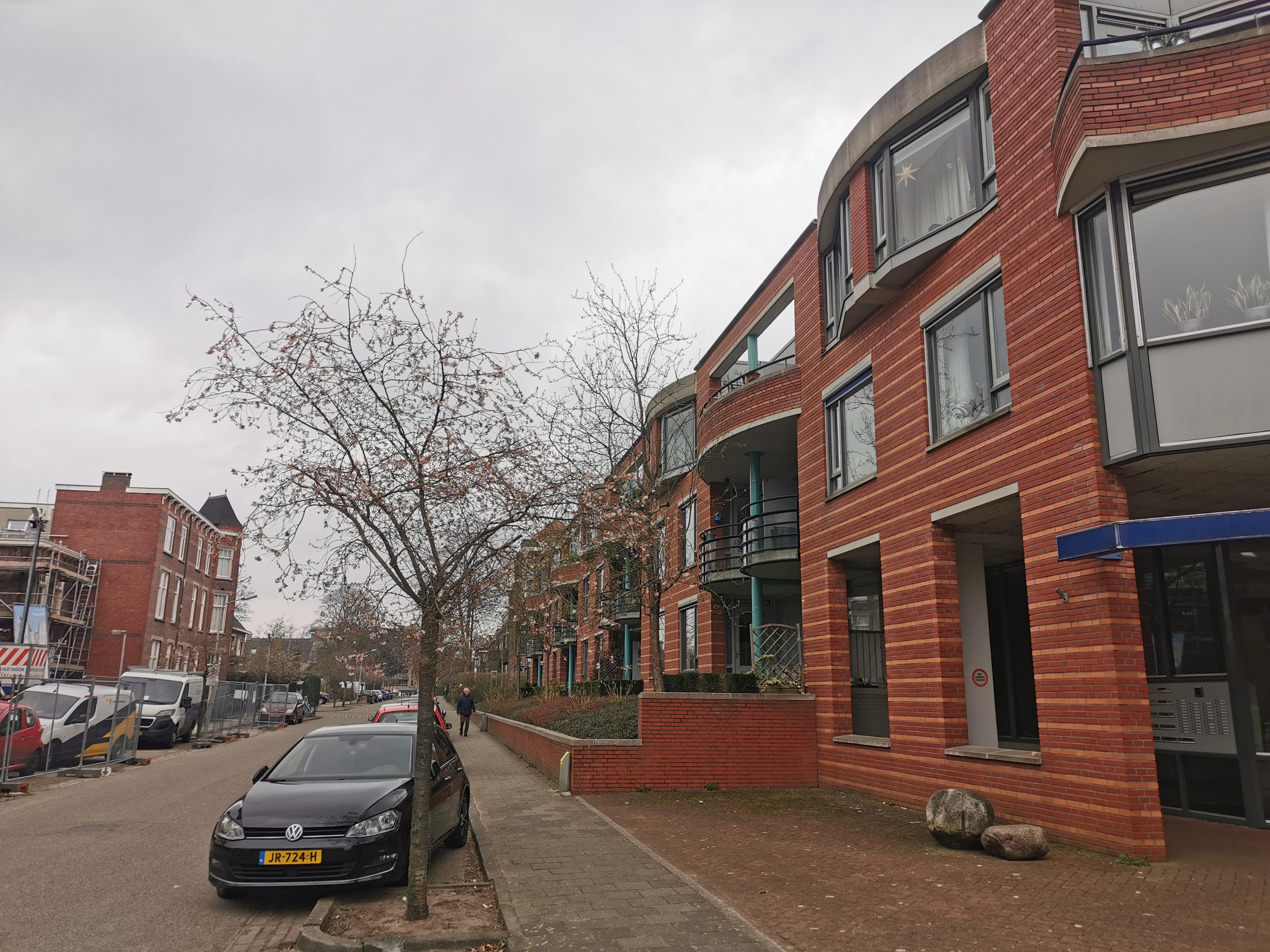 Pater Leijdekkersstraat 73