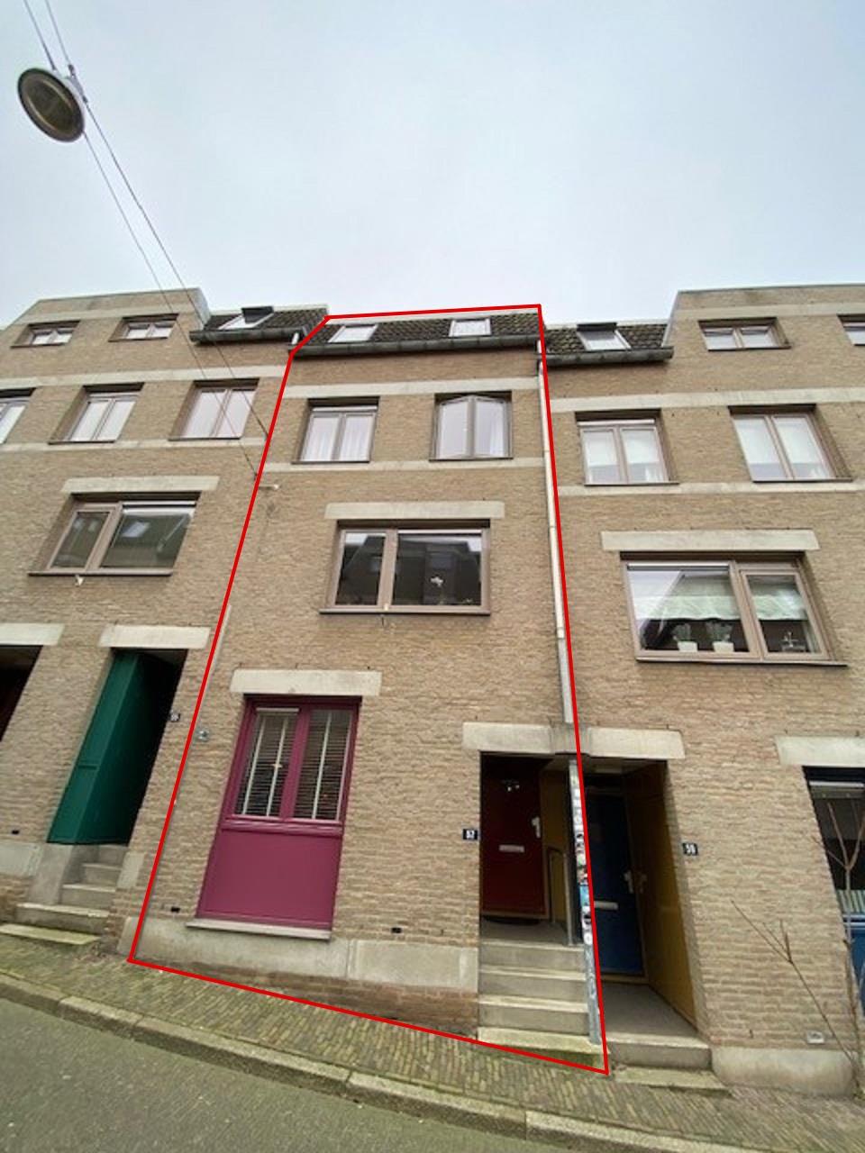 Grotestraat 57