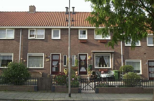 Kamperfoeliestraat 13