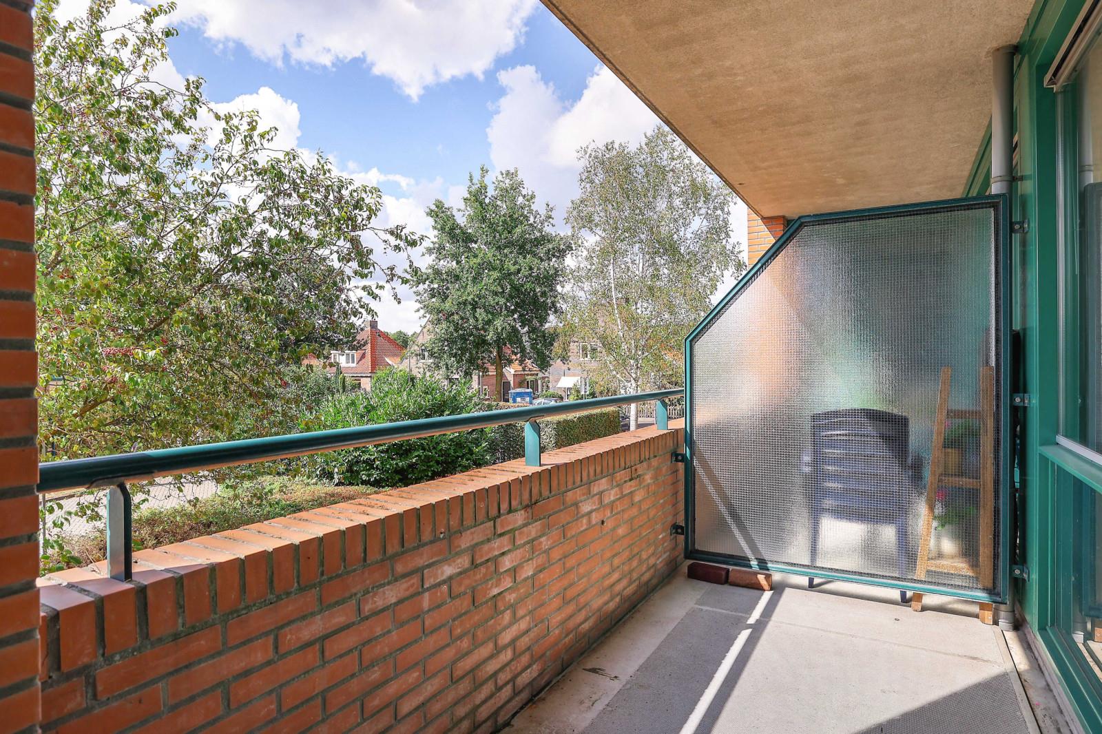 Worth Rhedenseweg 129