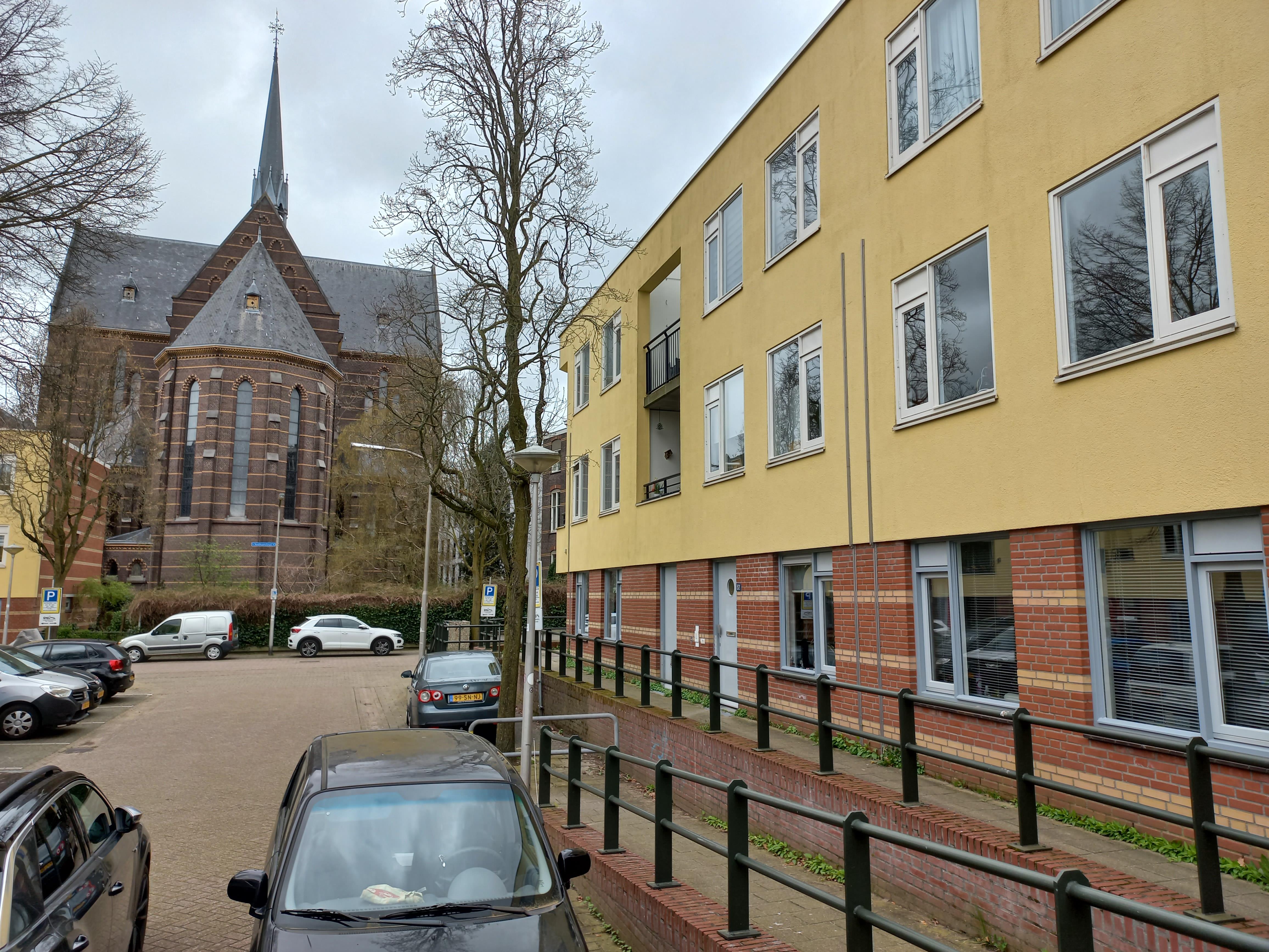 Roothaanstraat 46