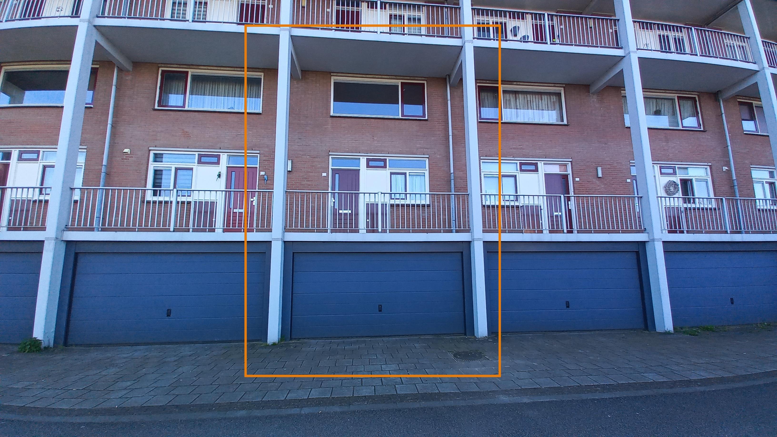 Vrouwenslag 50