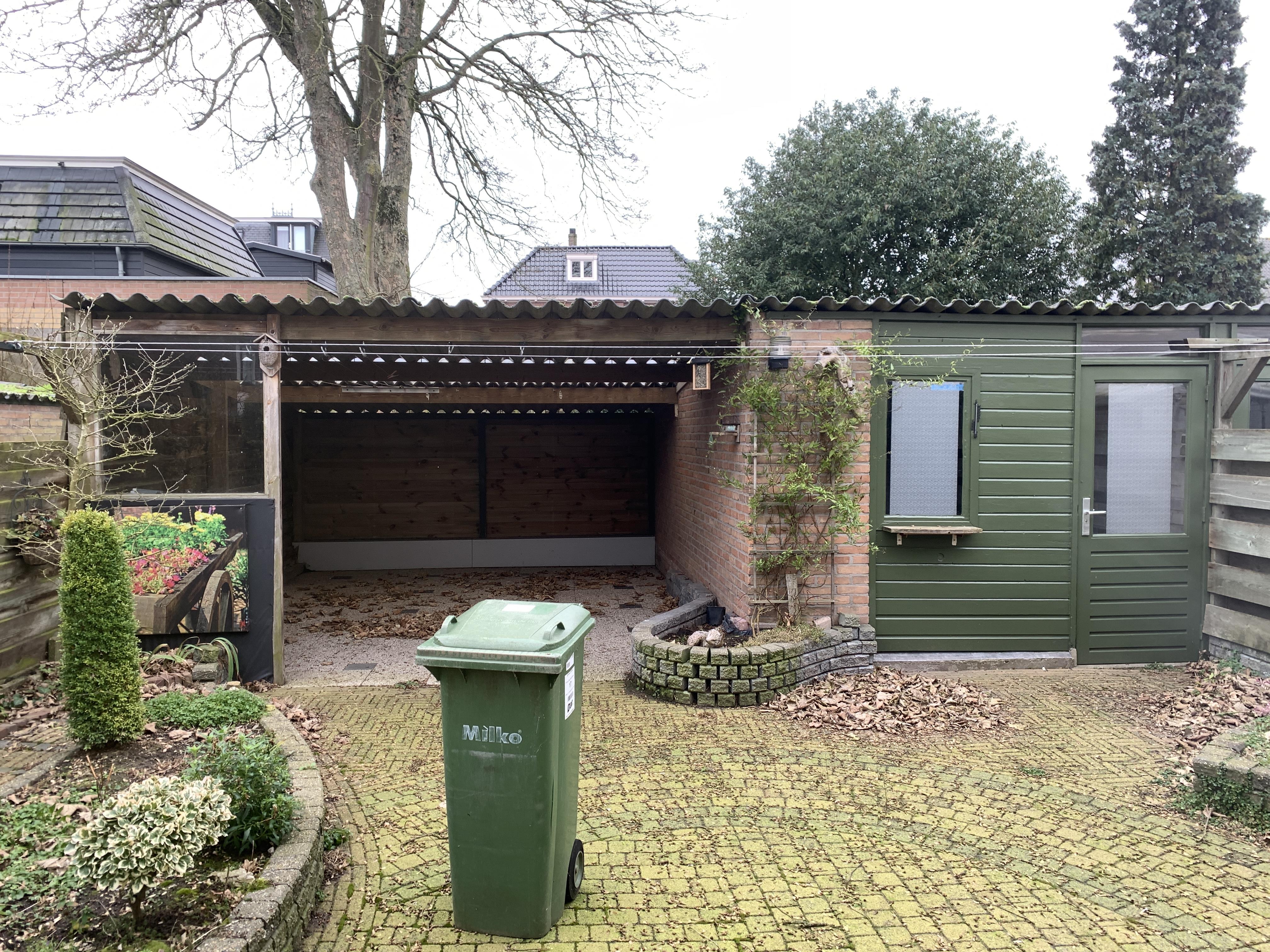 Prins Bernhardstraat 17