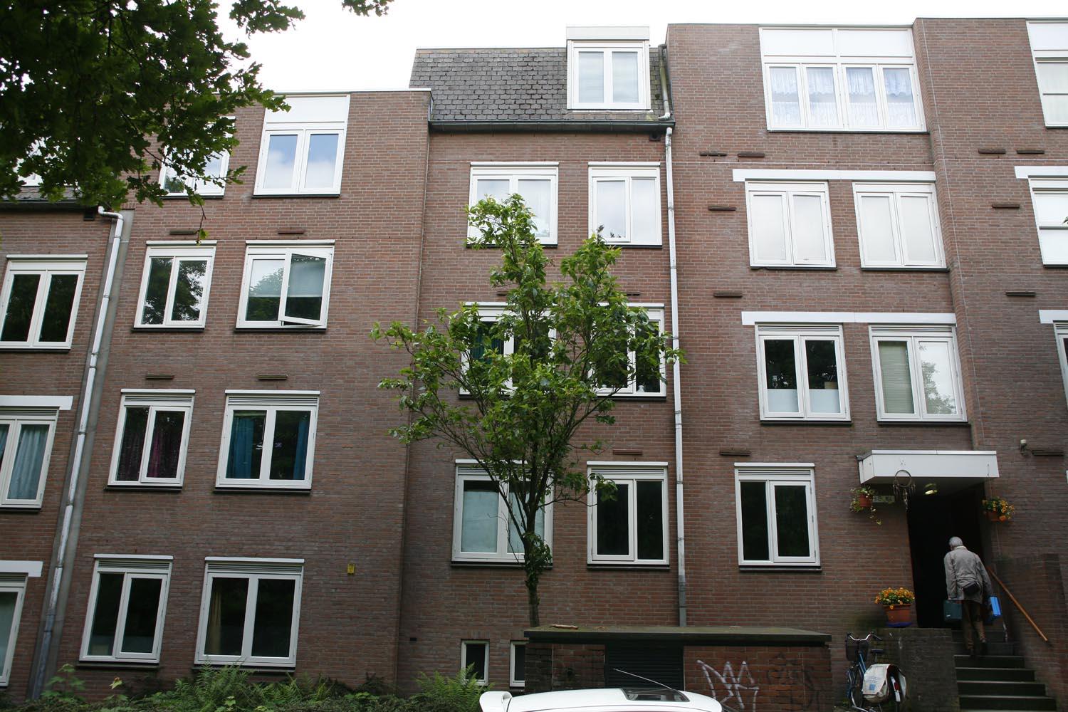 Zuidelijke Parallelweg 144