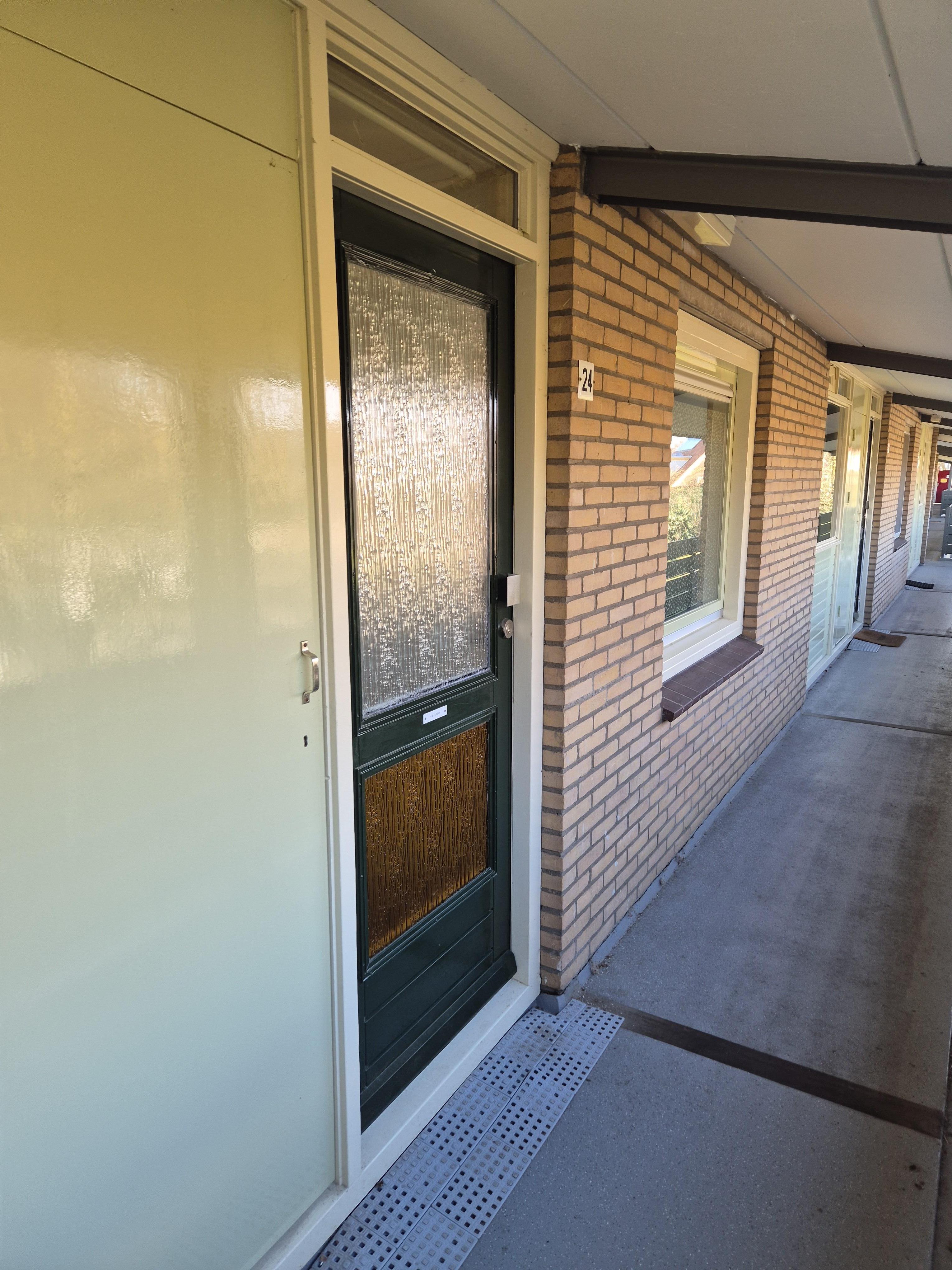 Burgemeester Bloemersstraat 24