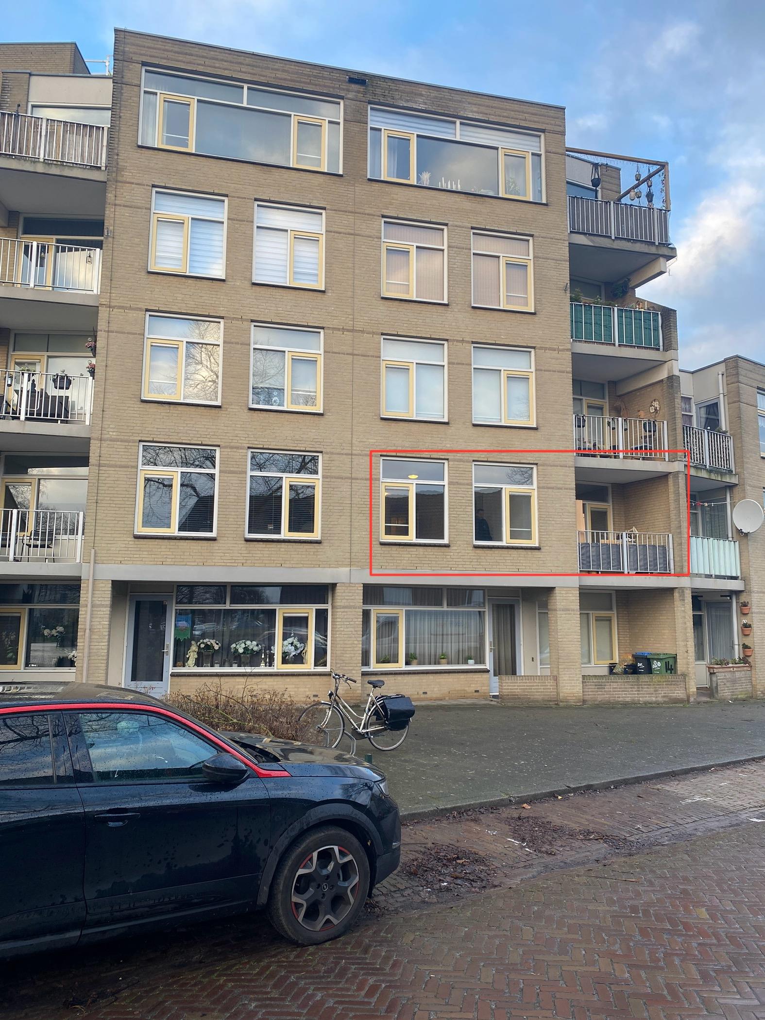 Bilderdijkstraat 28