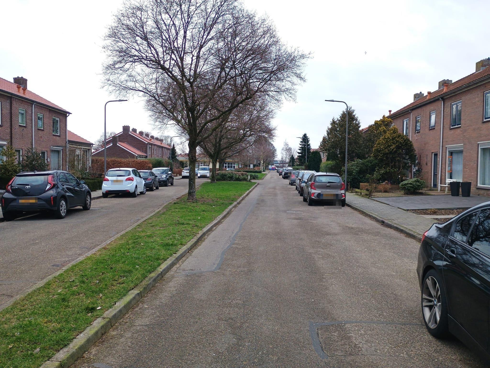 Van der Duyn van Maasdamstraat 42