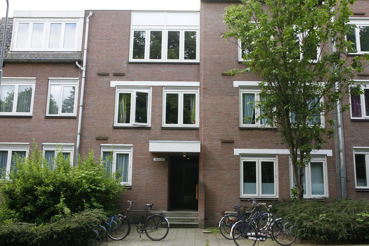 Zuidelijke Parallelweg 128, 6812 BZ Arnhem, Nederland