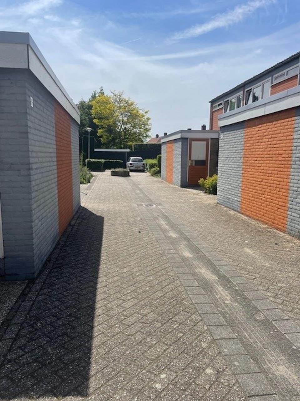 Berkhof 10