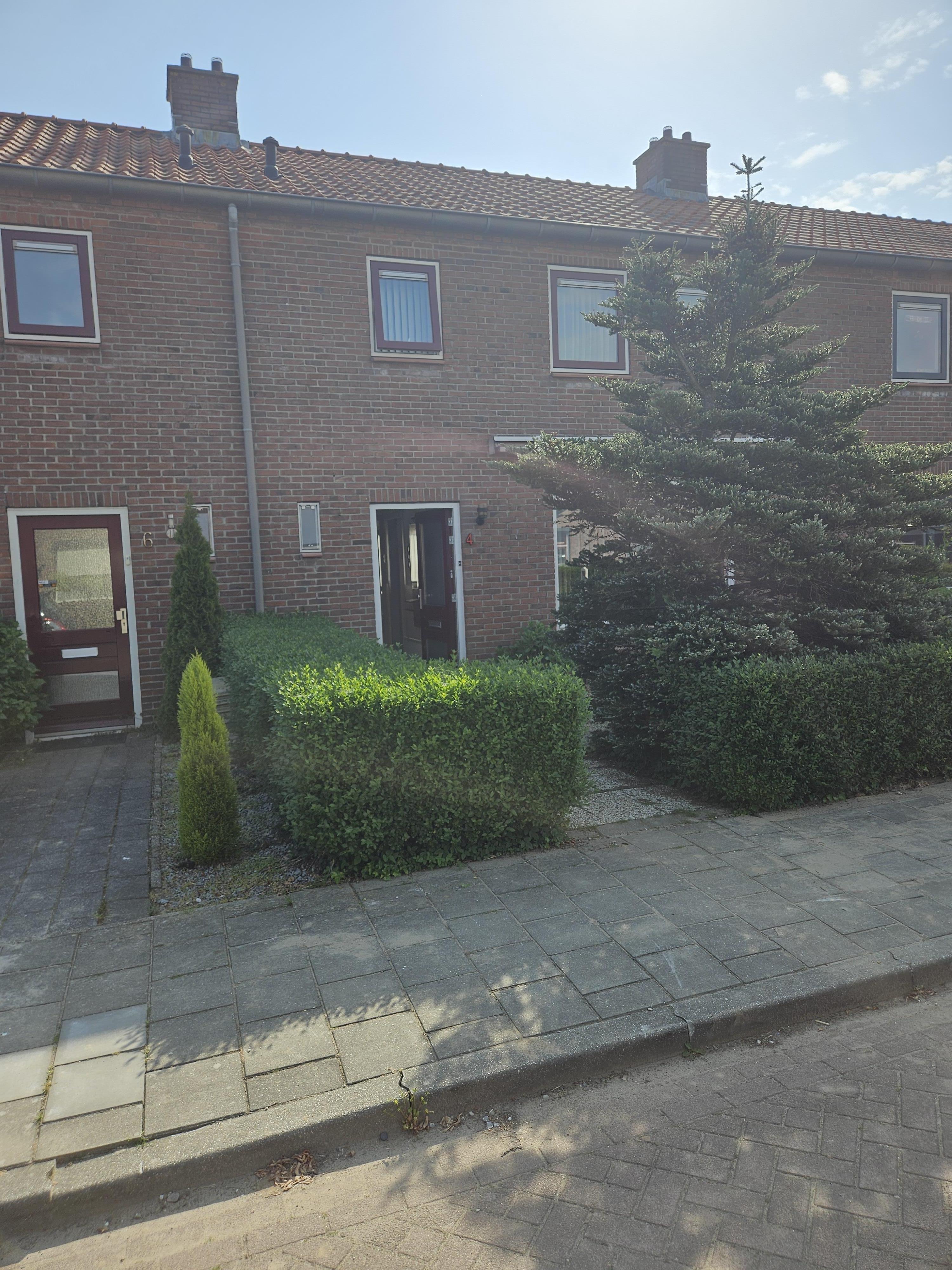 Zwaluwstraat 4, 6666 CX Heteren, Nederland
