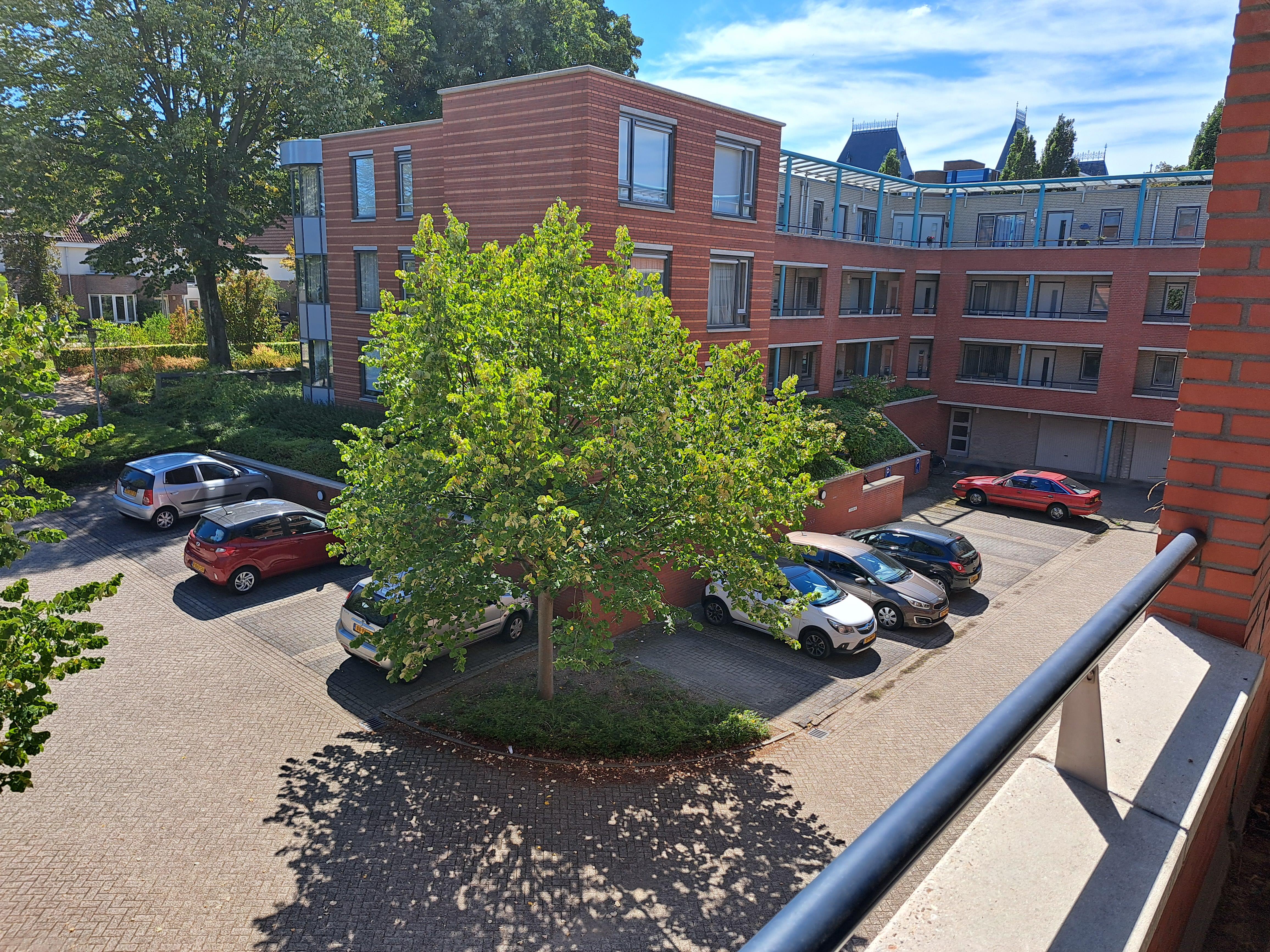 Pater Leijdekkersstraat 39