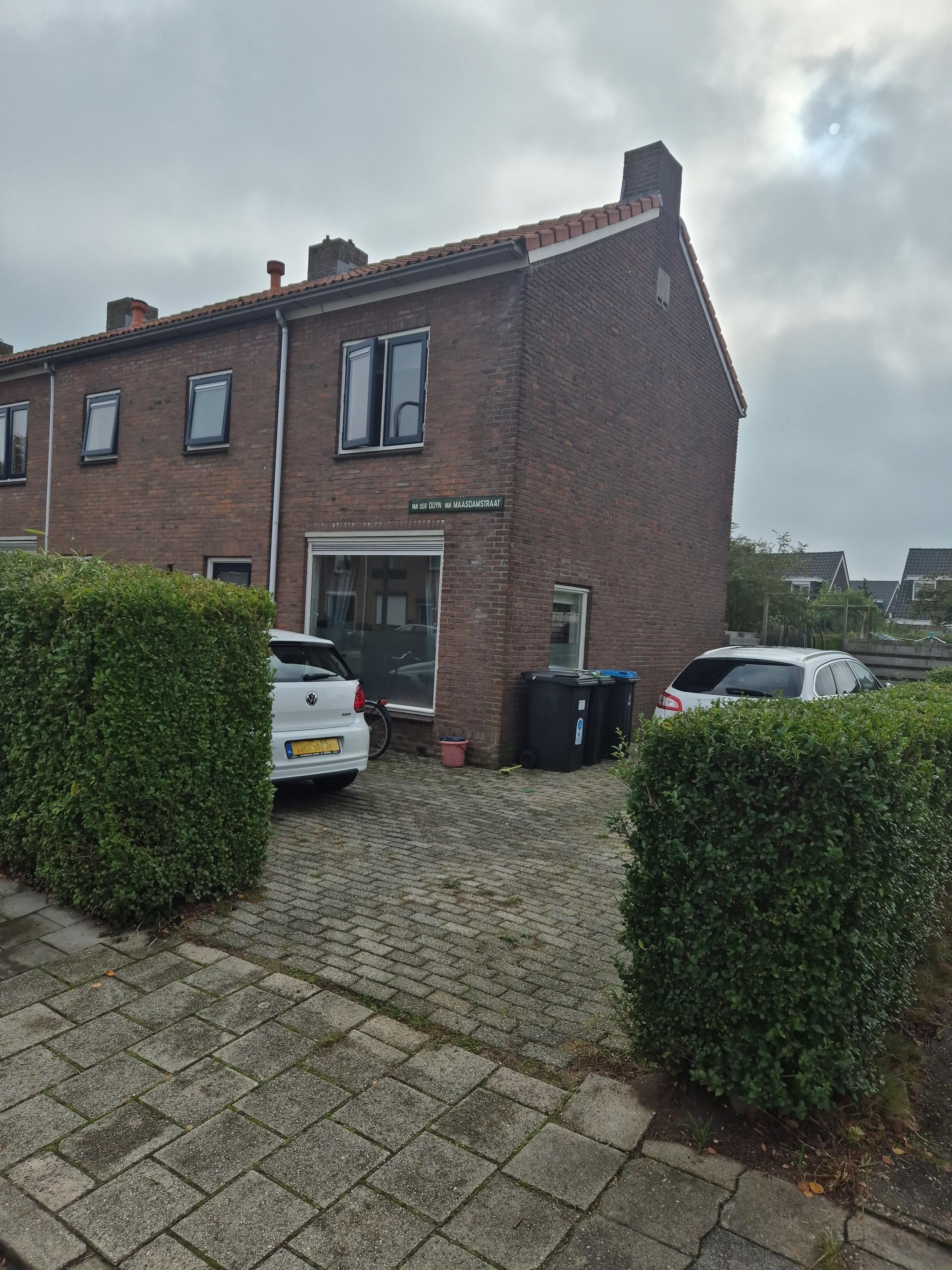 Van der Duyn van Maasdamstraat 38, 6951 DT Dieren, Nederland