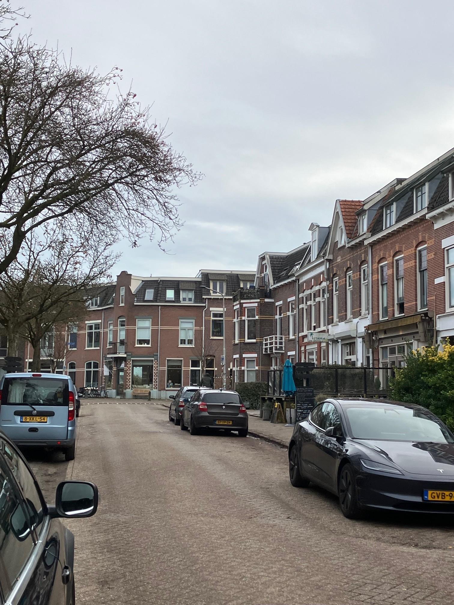 De Ruyterstraat 51