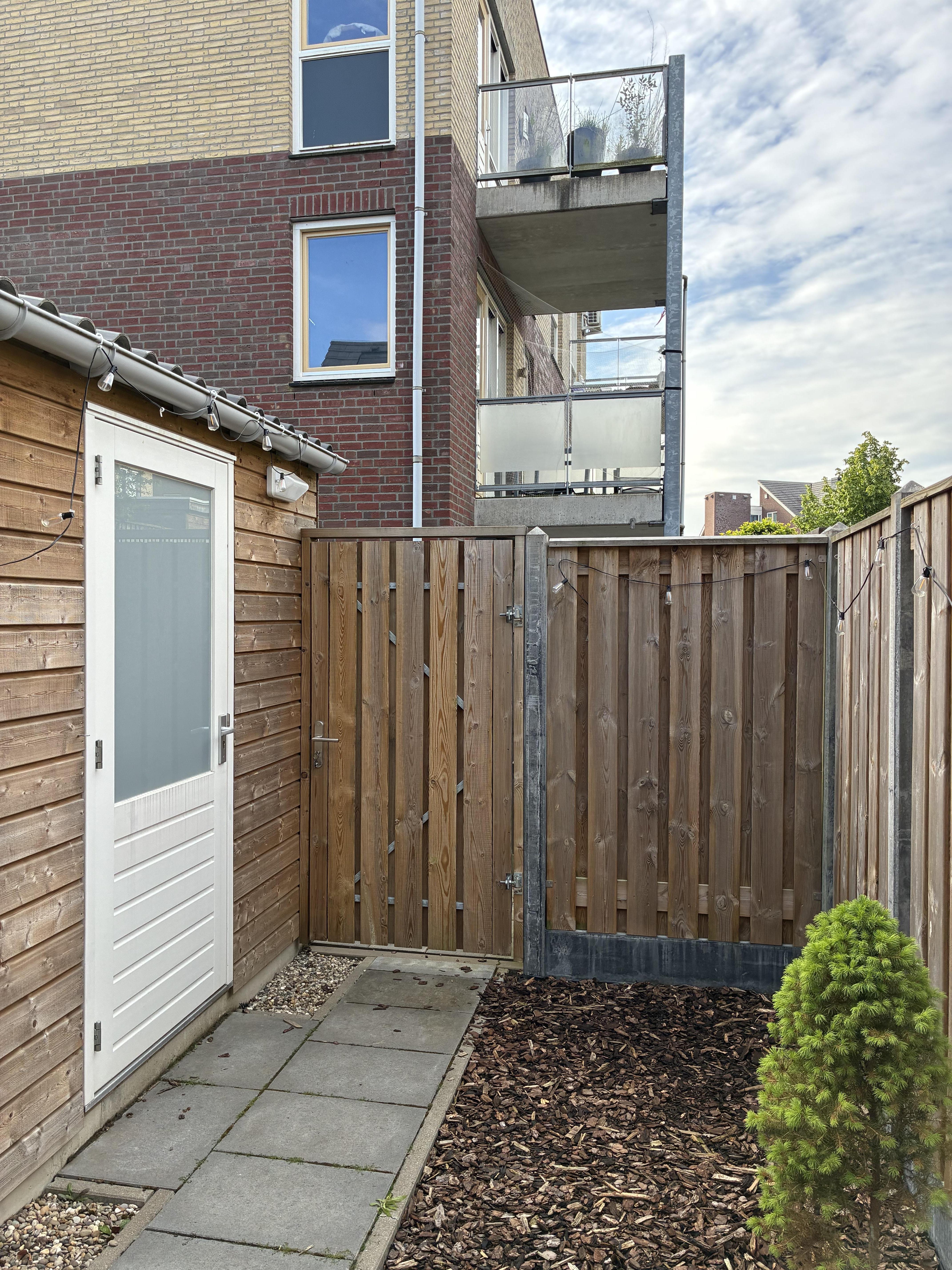 Bremstraat 42