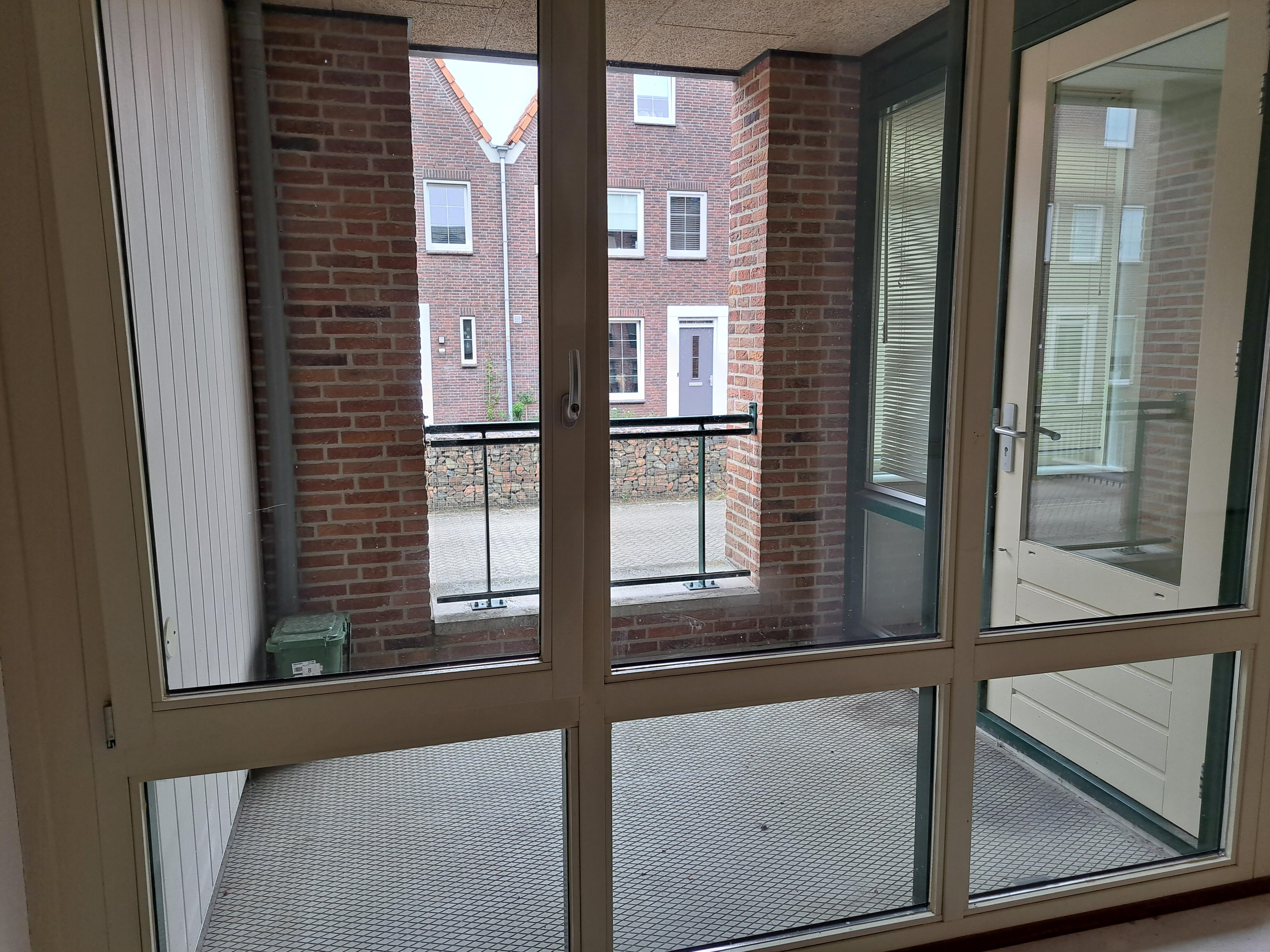 Slottuin 8