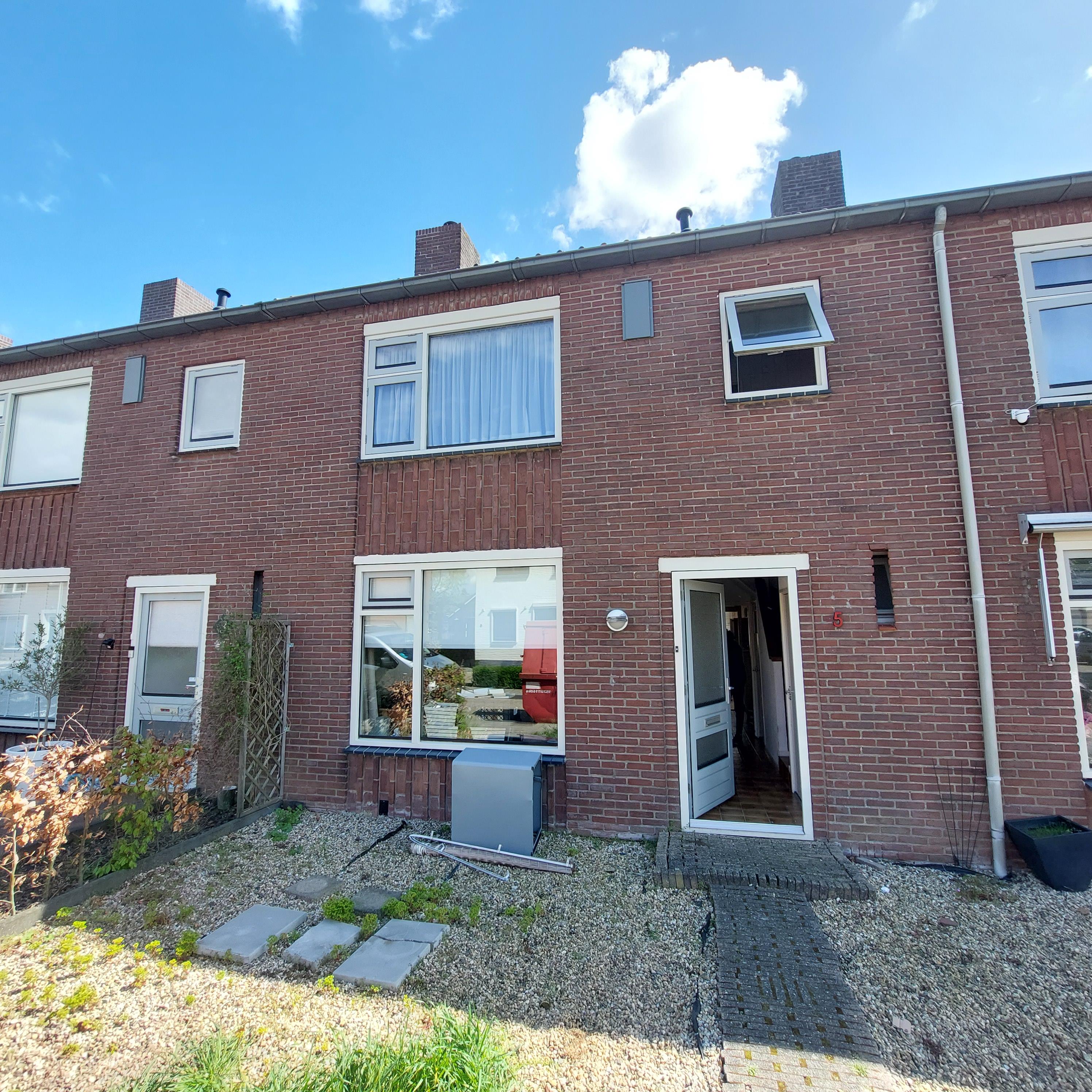 Van Bylandtstraat 5, 6686 CG Doornenburg, Nederland