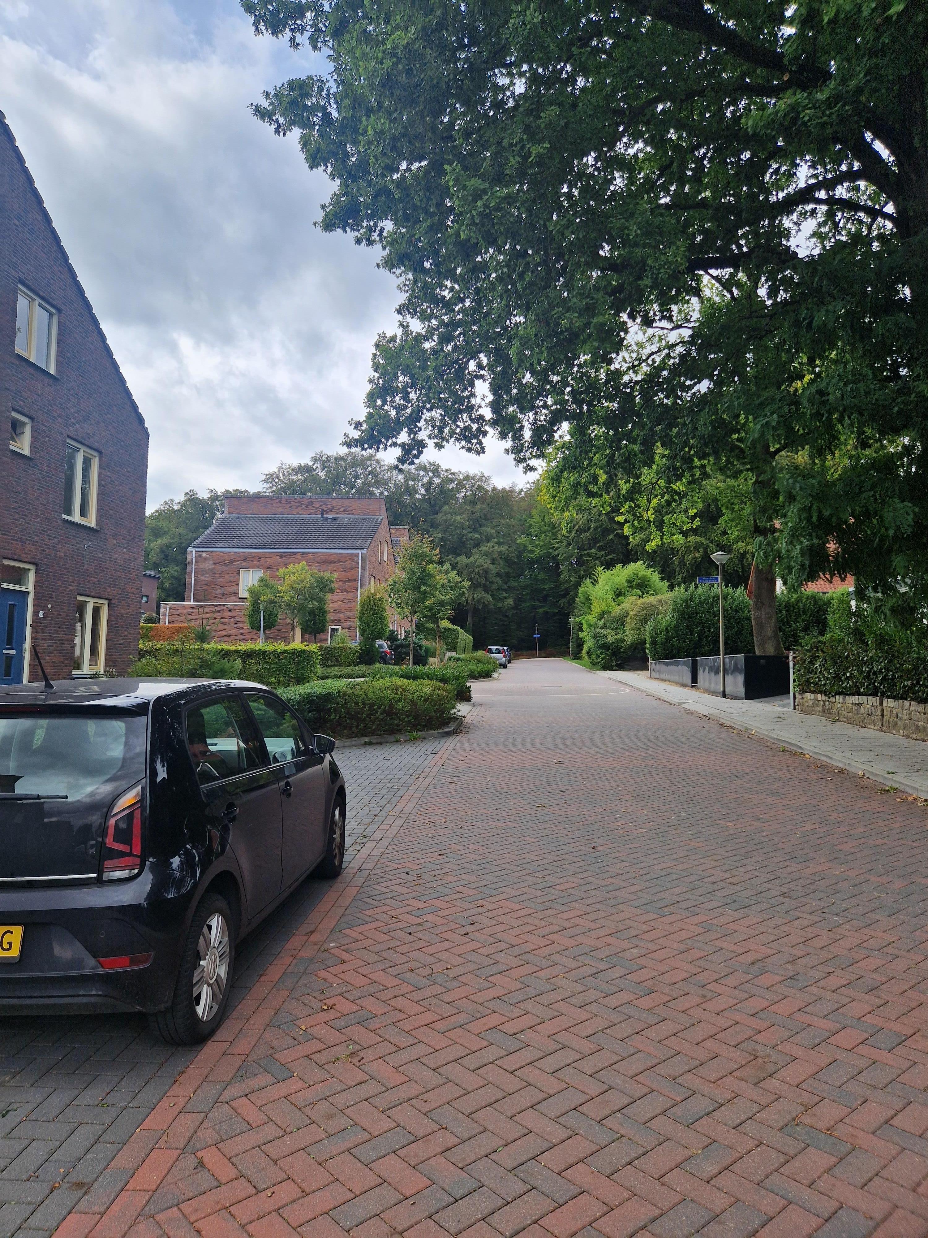 De Ruyterstraat 25
