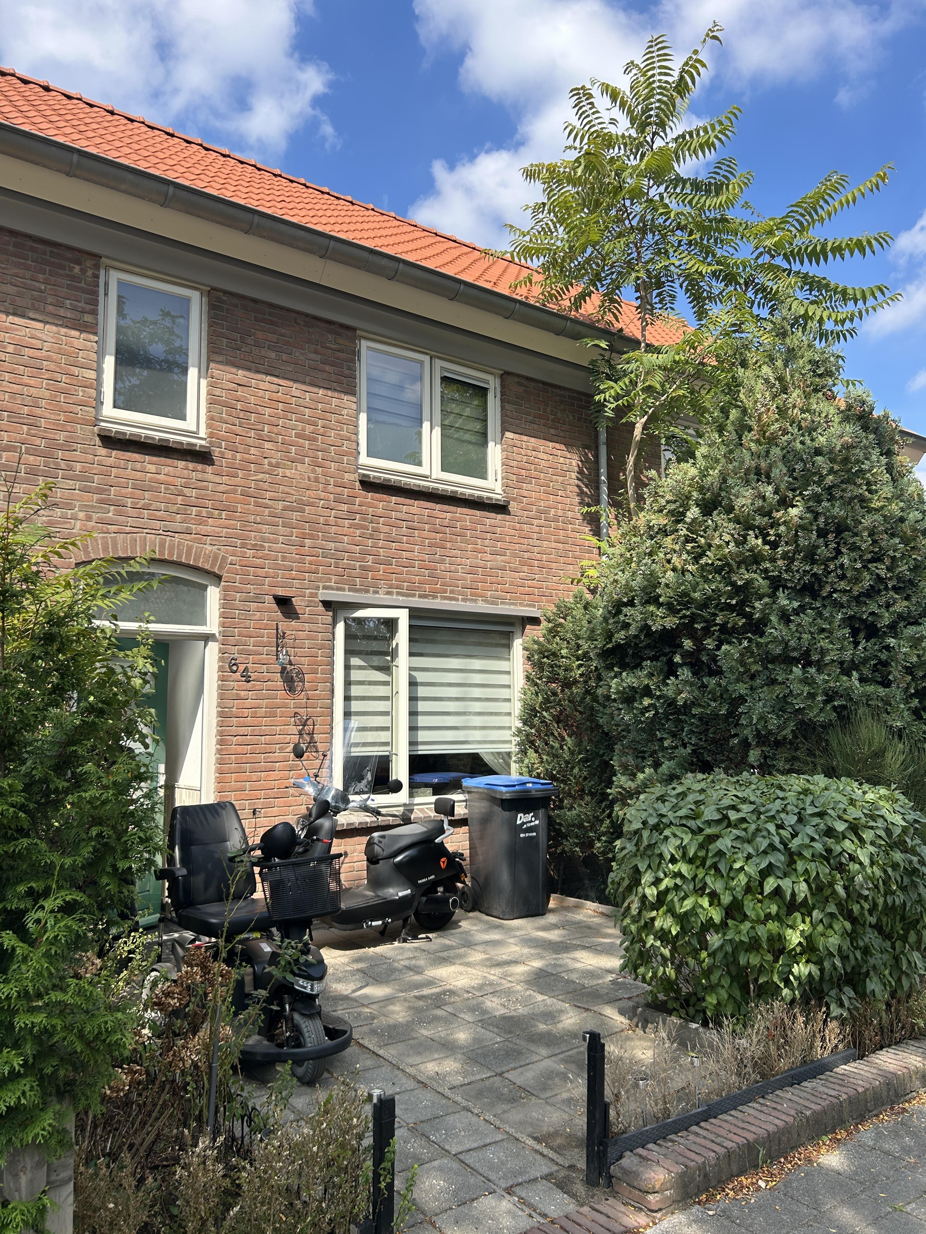 Bosbesstraat 64